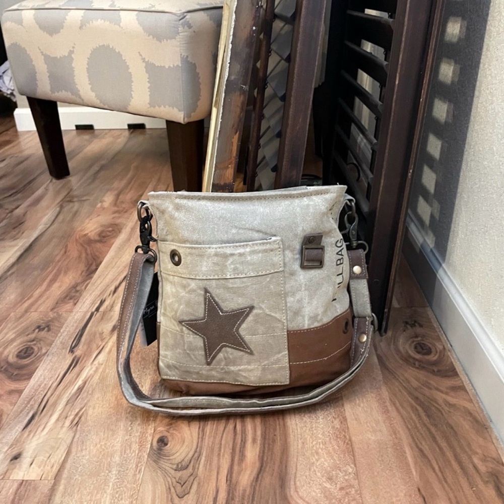 Myra Bag Leather Star Tan and Brown Crossbody Canvas and Leather New With Tags - Picture 4 of 11
